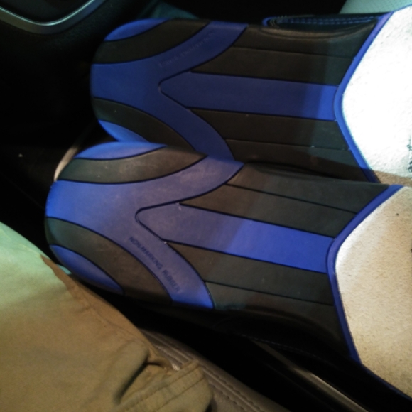 Strike force - Picture 3 of 3